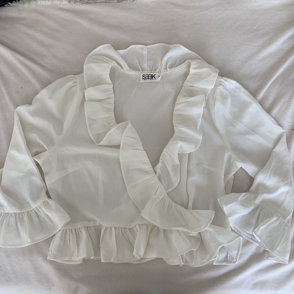 LF // SEEK THE LABEL White Shirt